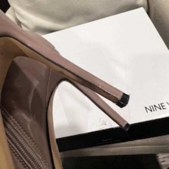 Used Pink Mauve Patent Nine West Women's Jody3 Ankle Bootie - Picture 11 of 16